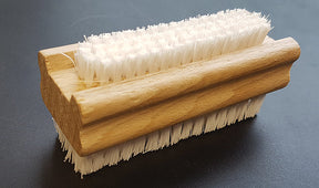 95mm Double Sided Nail Brush Wooden (single)
