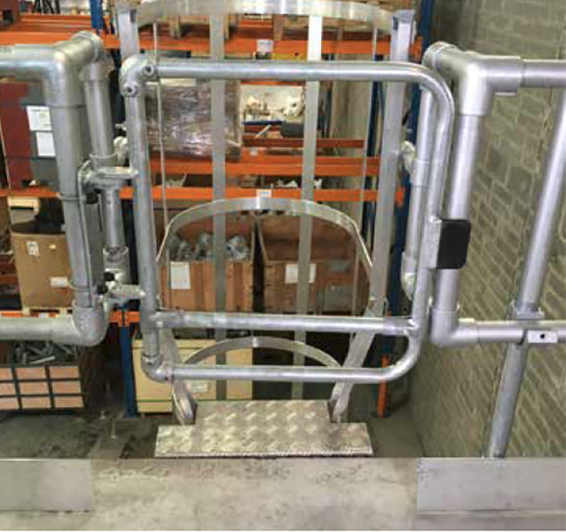 Kee Gate Single Self Closing Gate, Galvanised,  Max Width 1 Metre, SGEUGV2