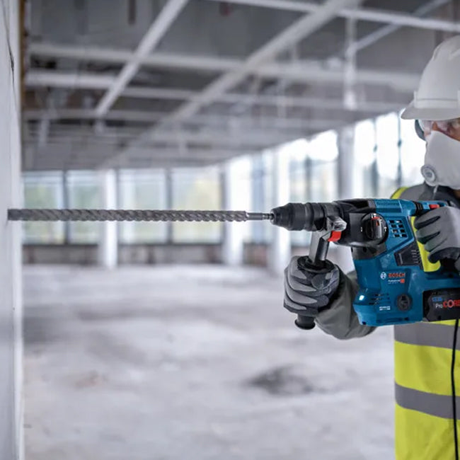 Bosch GBH 18V-28 CF Hammer Drill with 2 x 5.5ah Batteries in L-boxx *Refurbished*