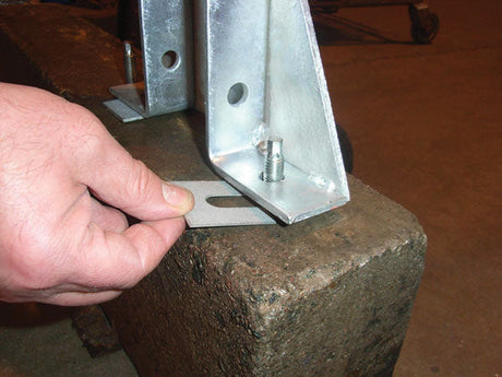 No.2 50mm x 100mm x 5mm with a 14mm slot (Suits bolts up to M12) Steel Metal Horseshoe Trouser Shim galvanised