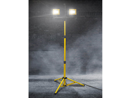 70W LED Twin Tripod Site Light 240V. Faithfull FPPSLT70V