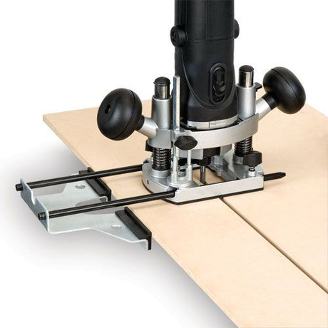 Trend 1/4 850W 1/4" Variable Speed Router 240V With Kitbox T4EK