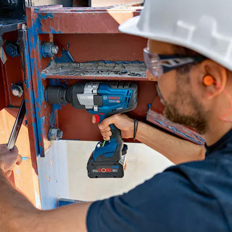 Bosch GDS 18-1600HC Bi-turbo Impact Wrench (without battery or charger) in L-BOXX