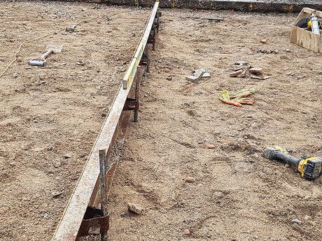 900mm x 20mm Road Form / Line Pointed Pins, Steel Self Colour