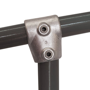 Slope Short Tee C51 Size 8 (G40) Handrail Fitting, Galvanised 153-D48 (Kee Klamp Compatible 86-8)