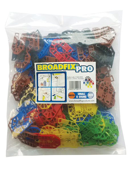 Plastic Packing Shims Small Assorted Pack of 200, Polypropylene 43mm x 55mm Slotted